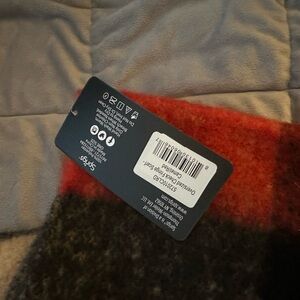 Sprigs checkered blanket scarf